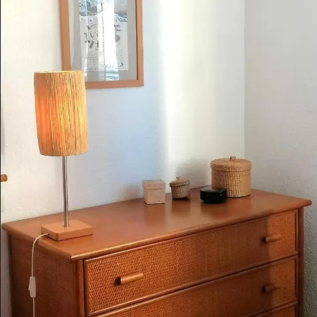 דירה Cozy - 350 From The Sea - And Bright With Balcony - אנטיב