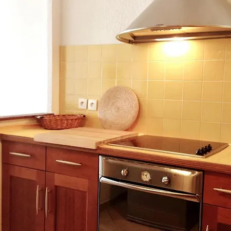 Cozy - 350 From The Sea - And Bright With Balcony - Appartement Antibes